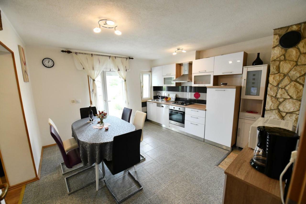 Holiday Home Miramary Trilj Dış mekan fotoğraf
