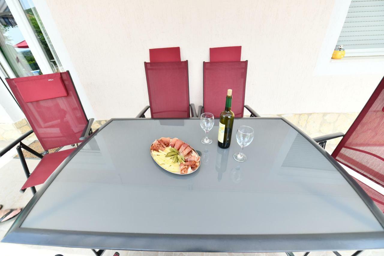Holiday Home Miramary Trilj Dış mekan fotoğraf