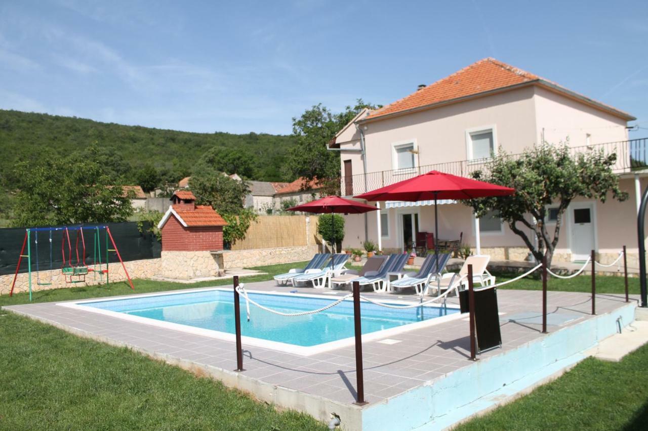 Holiday Home Miramary Trilj Dış mekan fotoğraf